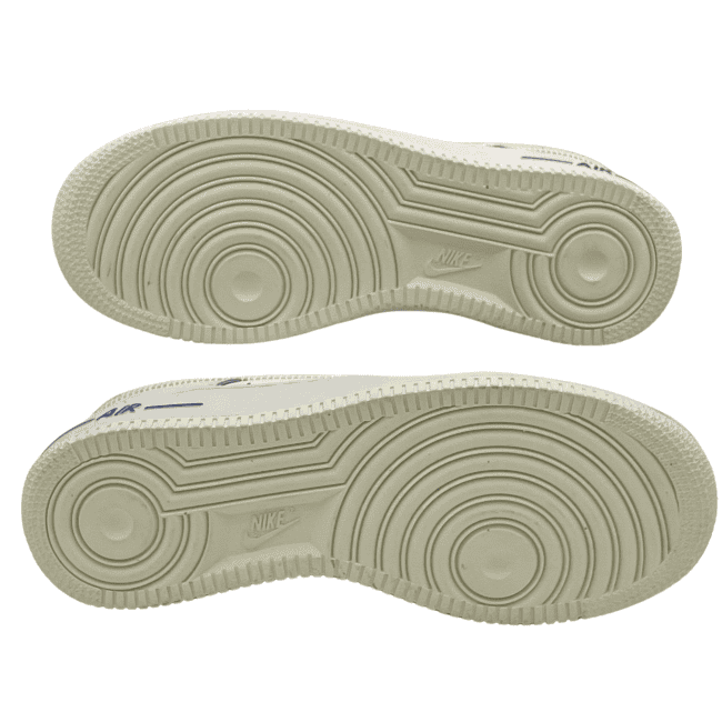Nike Air Force 1 Low GS _Player One (8) Nike Air Force 1 Low GS _Player One (8)
