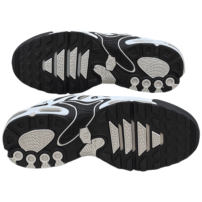 Nike Air Max Plus Drift – White - Metallic Silver - Black (8) Nike Air Max Plus Drift – White - Metallic Silver - Black (8)