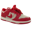 Nike Dunk Low WMNS “Red Roses”