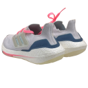 adidas UltraBoost 22 – Cloud White - Grey One - Almost Blue (5)