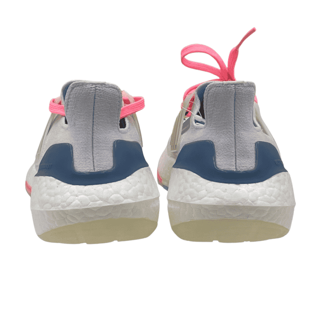 adidas UltraBoost 22 – Cloud White - Grey One - Almost Blue (6)