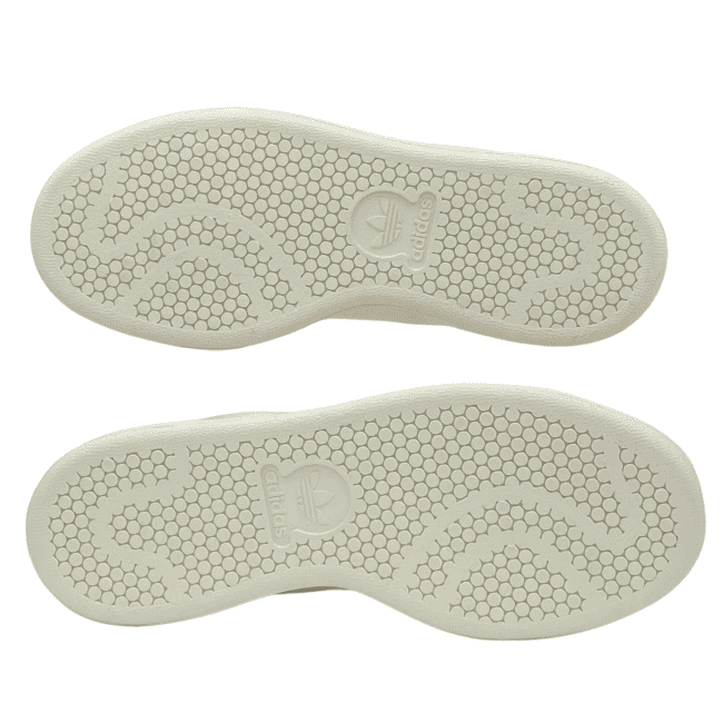 adidas Stan Smith × Sporty & Rich – White - Green - Off White (8) adidas Stan Smith × Sporty & Rich – White - Green - Off White (8)