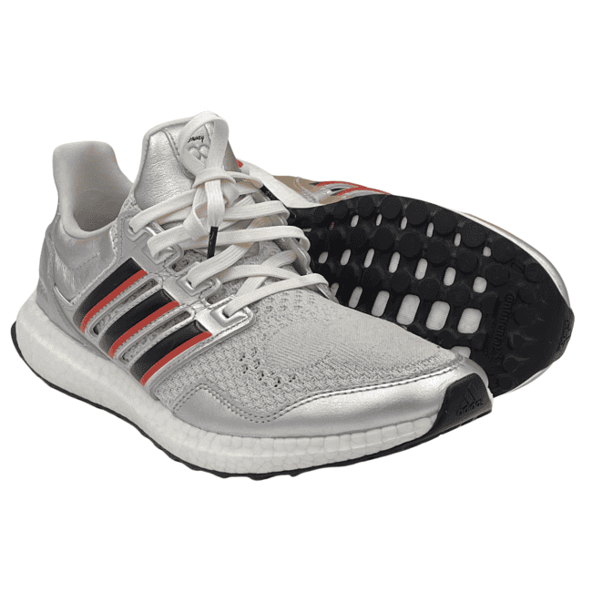 adidas UltraBoost 1.0 – Grey One - Core Black - Bright Red (4) adidas UltraBoost 1.0 – Grey One - Core Black - Bright Red (4)