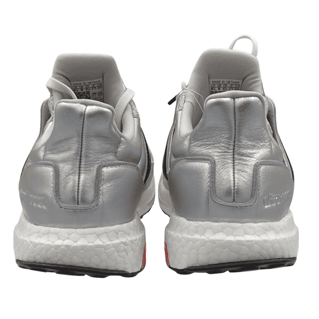 adidas UltraBoost 1.0 – Grey One - Core Black - Bright Red (6) adidas UltraBoost 1.0 – Grey One - Core Black - Bright Red (6)
